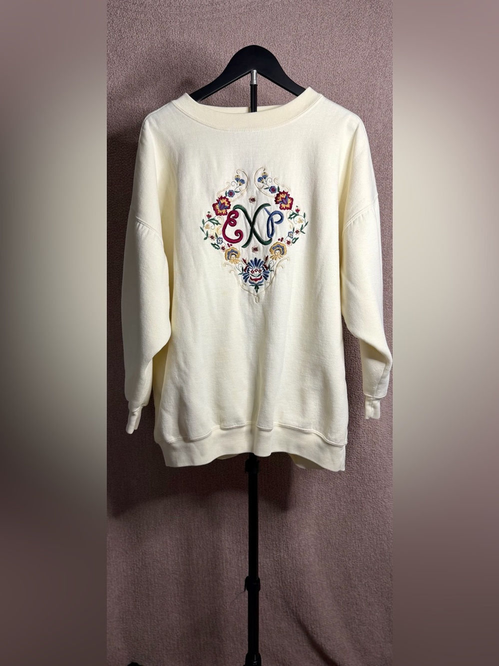 Vintage Express EXP Floral Embroidered Oversized Sweatshirt Cream L